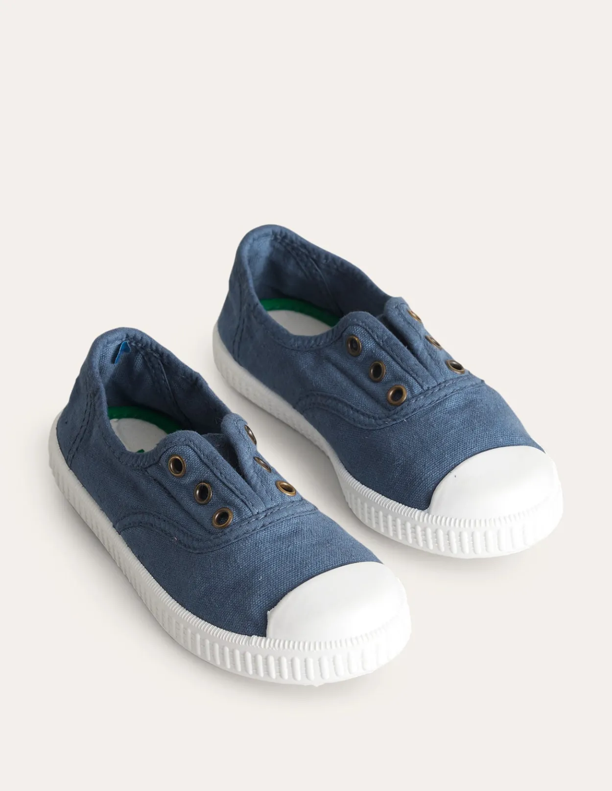 Clearance Laceless Canvas Pull-Ons Girls Shoes, Sandals & Trainers